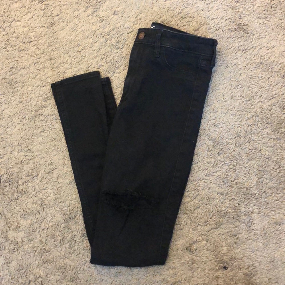 Hollister Ripped High-Rise Jean Leggings